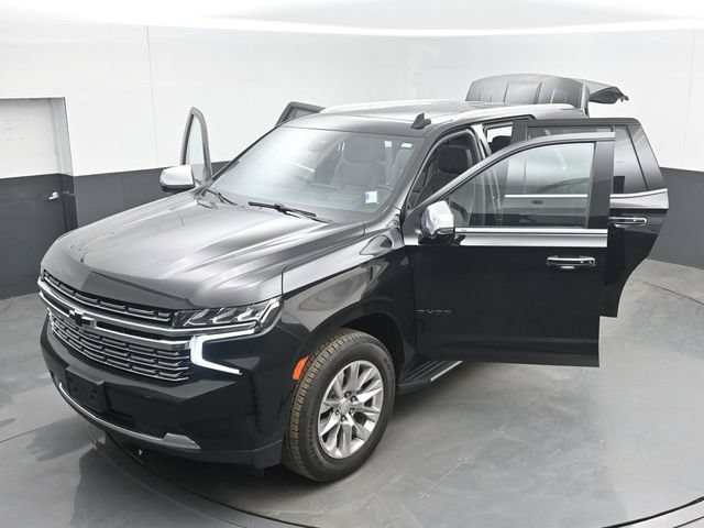 Used 2023 Chevrolet Tahoe Premier w/ Premium Package AWD/4WD image 56