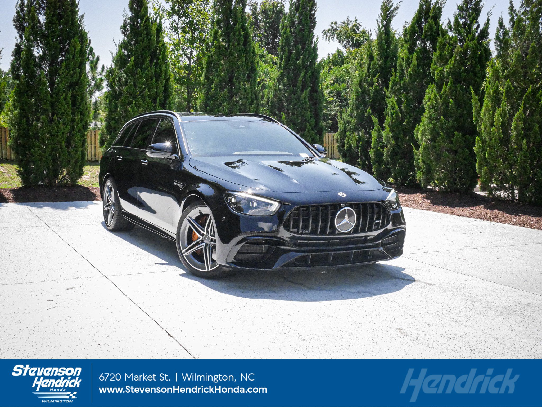 Used 2023 Mercedes-Benz E 63 AMG S image 1
