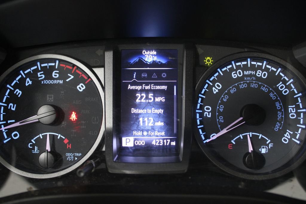 Used 2021 Toyota Tacoma TRD Off-Road image 21