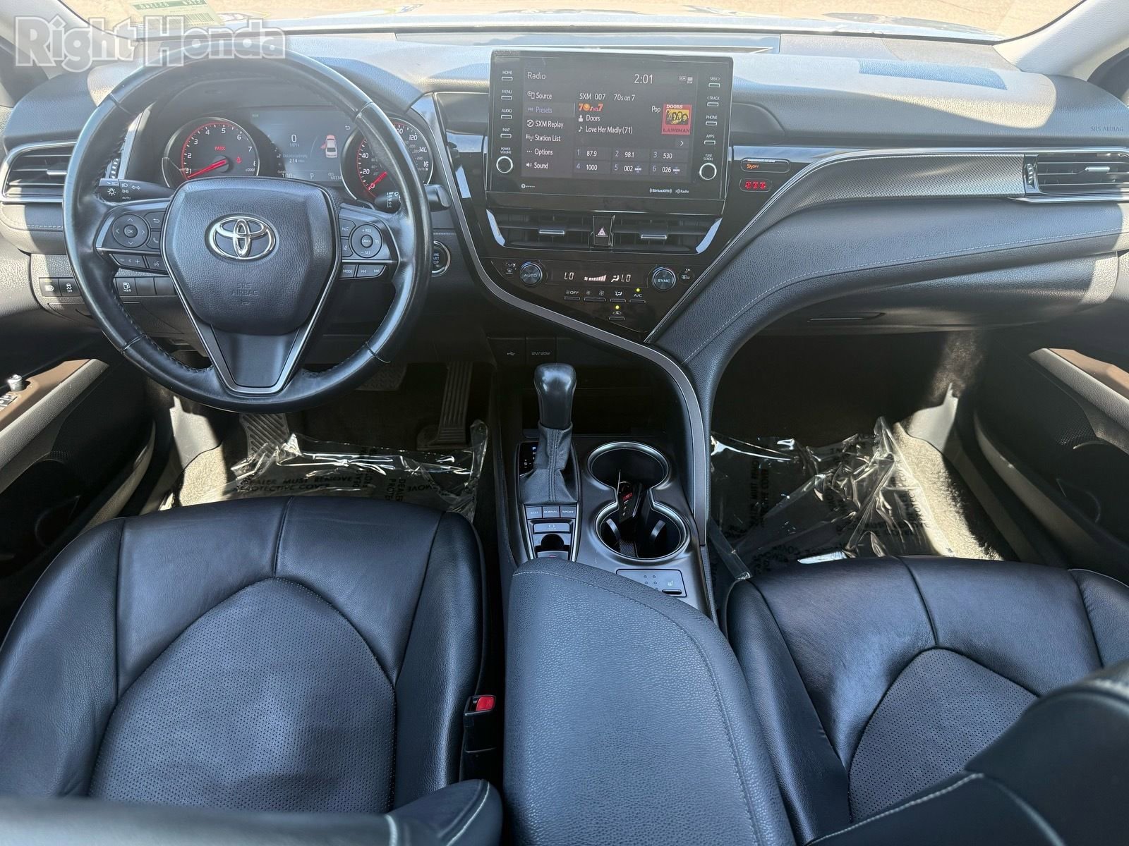 Used 2023 Toyota Camry XSE image 26
