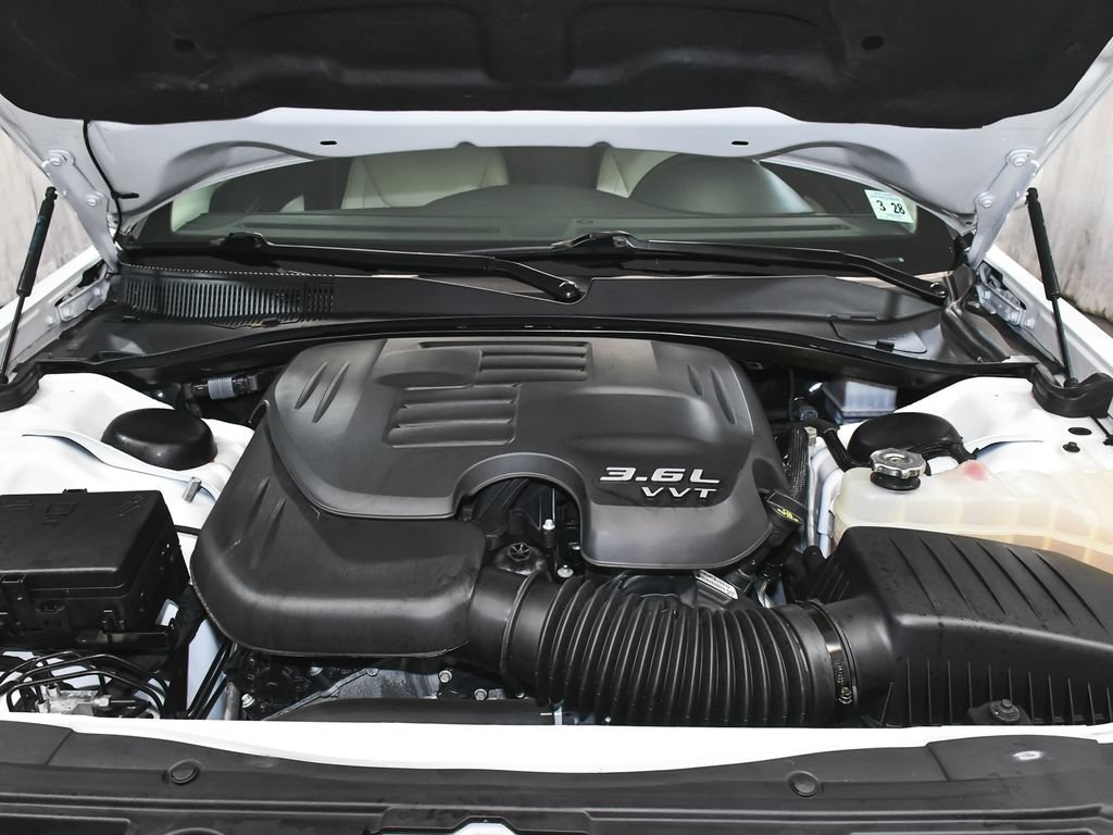 Used 2023 Chrysler 300 Touring L w/ Comfort Group AWD/4WD image 63