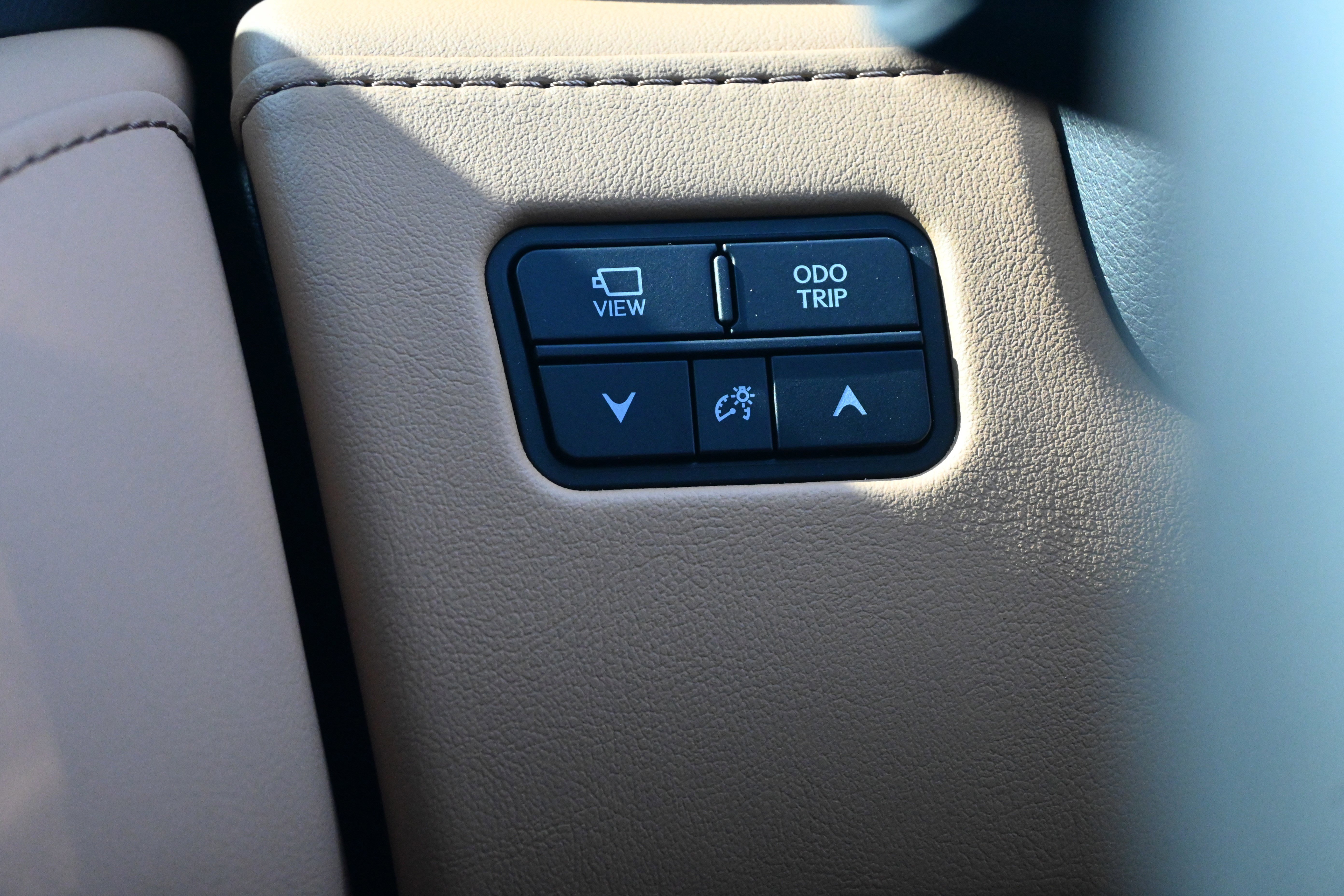 Used 2026 Lexus LX 700h Luxury w/ Appearance Package AWD/4WD image 30