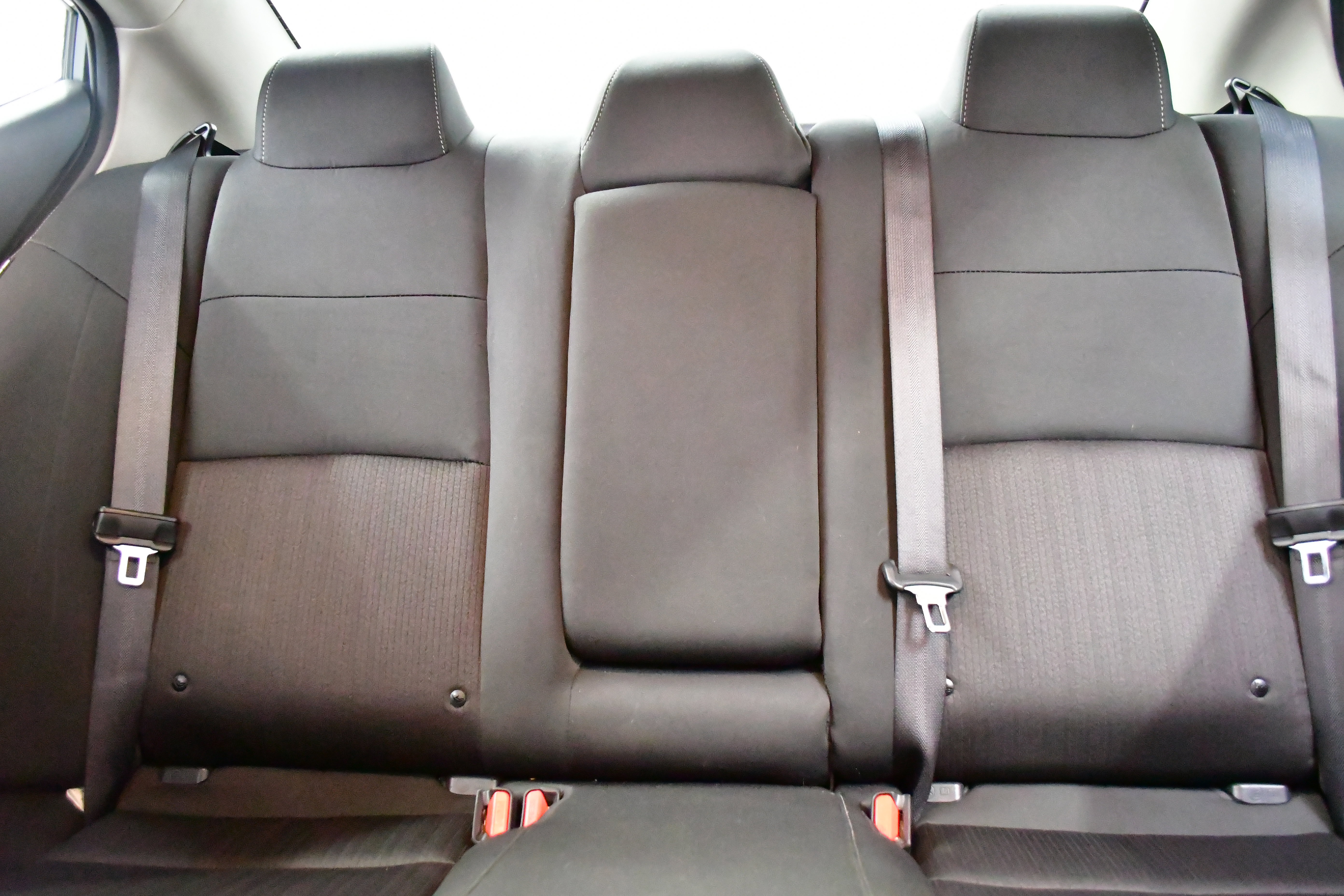 Used 2025 Nissan Altima 2.5 SV FWD image 11