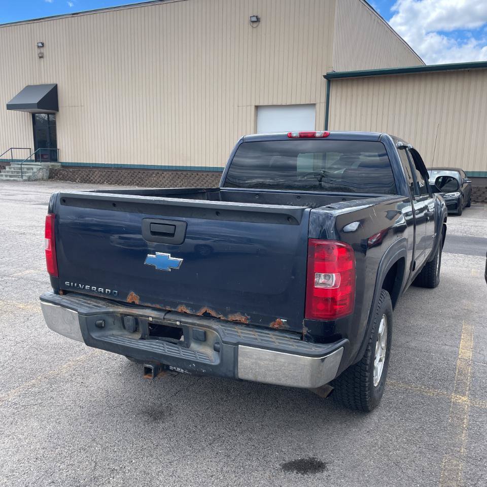 Used 2008 Chevrolet Silverado 1500 LT w/ Power Pack Plus AWD/4WD image 7