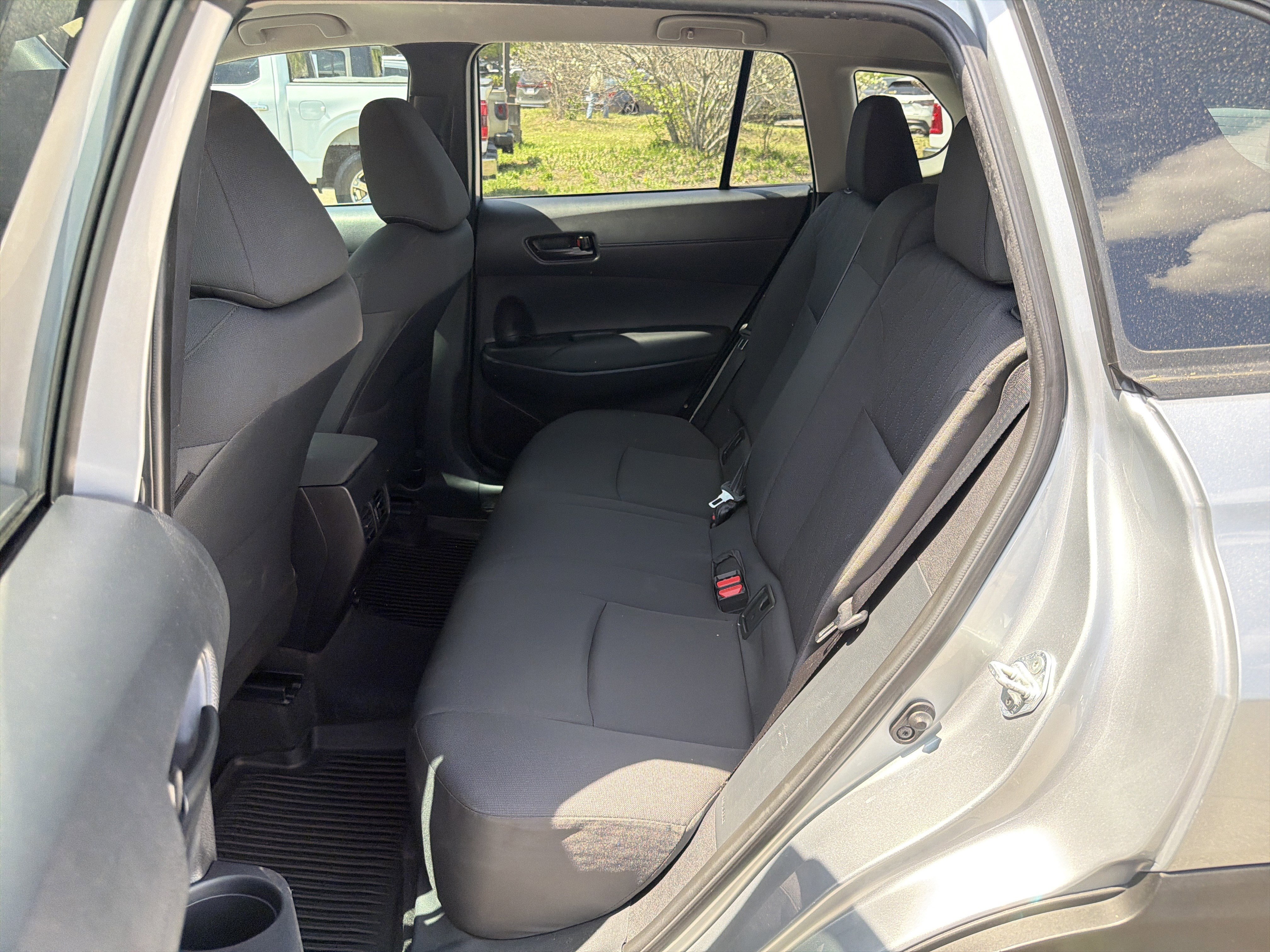 Certified 2024 Toyota Corolla Cross LE image 31