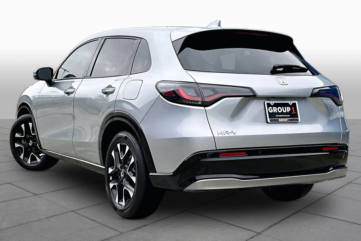 Used 2027 Honda HR-V EX-L image 12