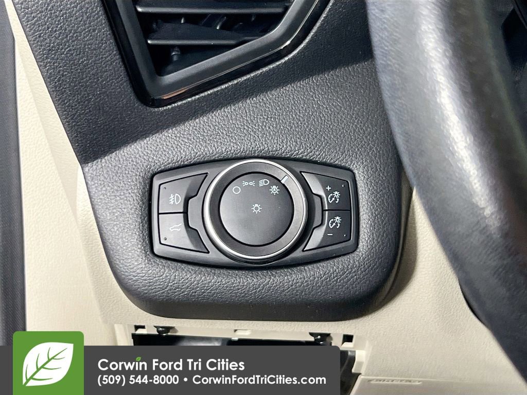 Used 2018 Ford Escape SEL w/ Ford Safe & Smart Package image 19