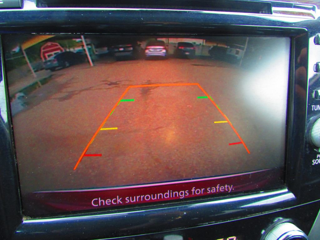 Used 2020 Nissan Murano SV image 20