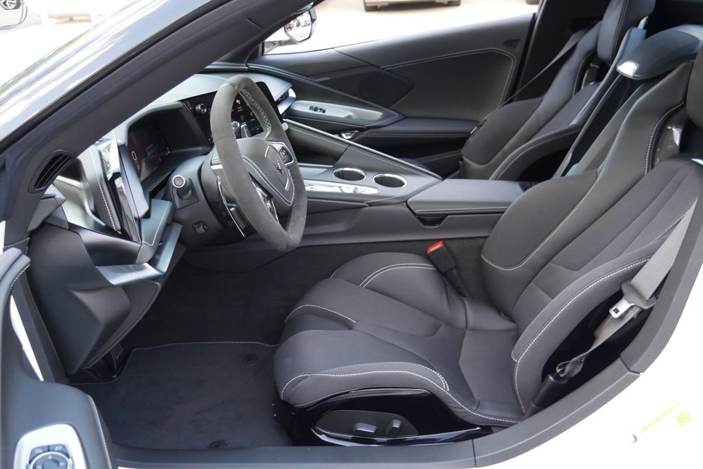 New 2026 Chevrolet Corvette Stingray Convertible w/ Z51 Performance Package RWD image 7