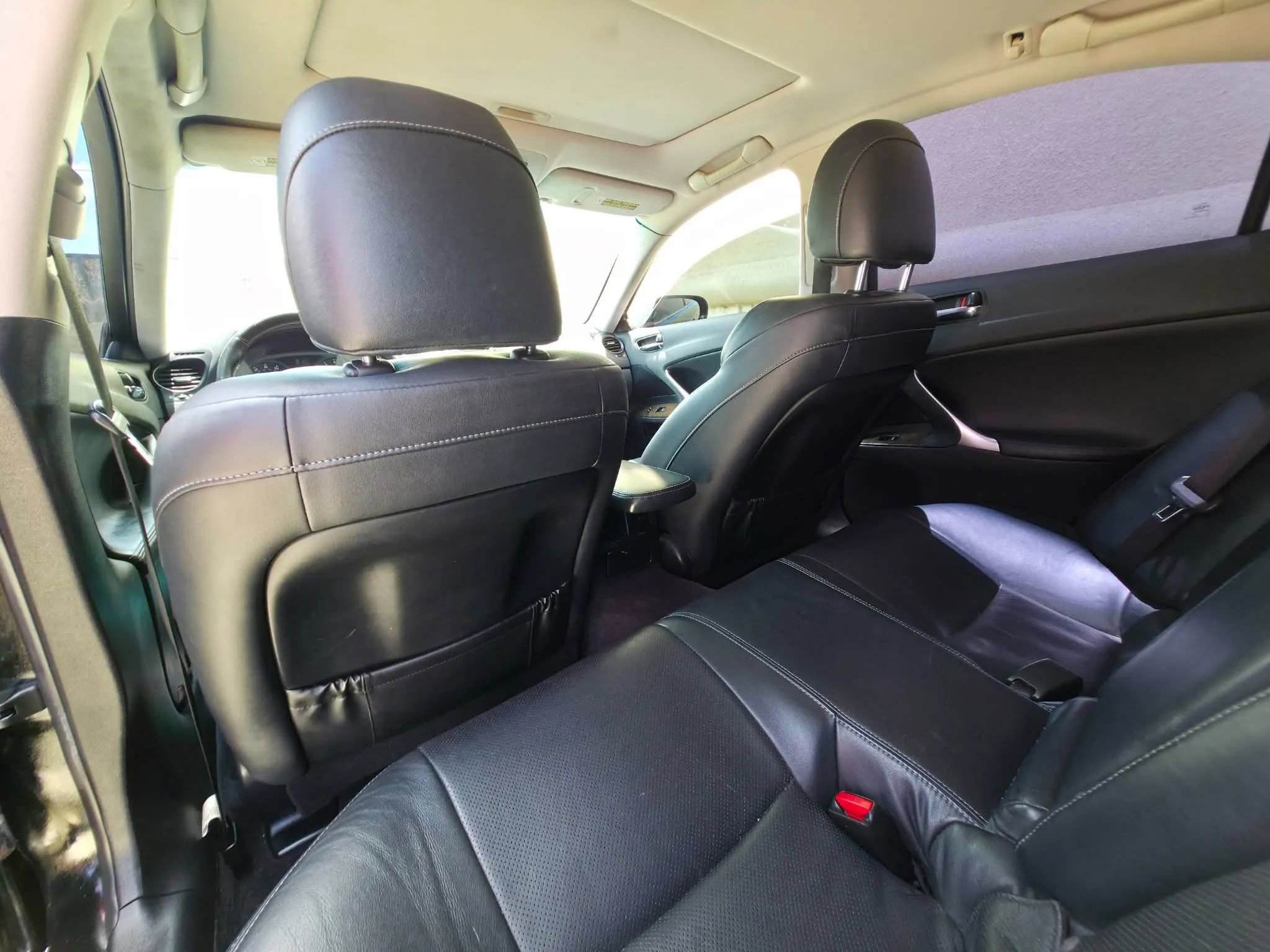 Used 2010 Lexus IS 250 RWD image 10