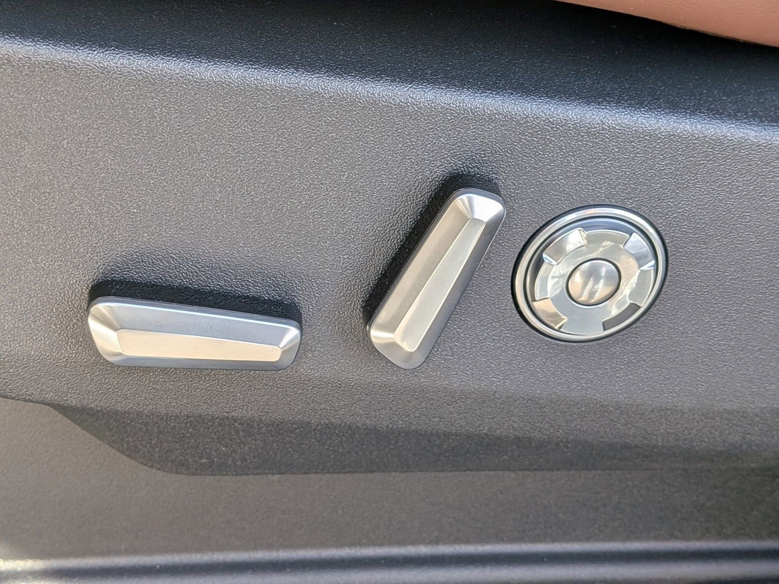 New 2026 Lincoln Navigator Reserve image 21