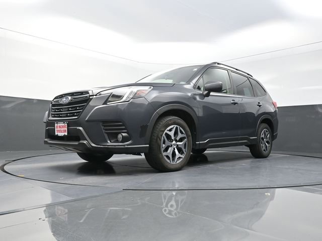 Used 2023 Subaru Forester Premium image 46