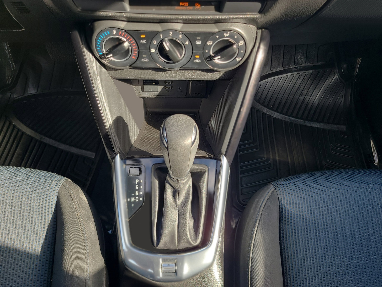 Used 2016 Scion iA image 16