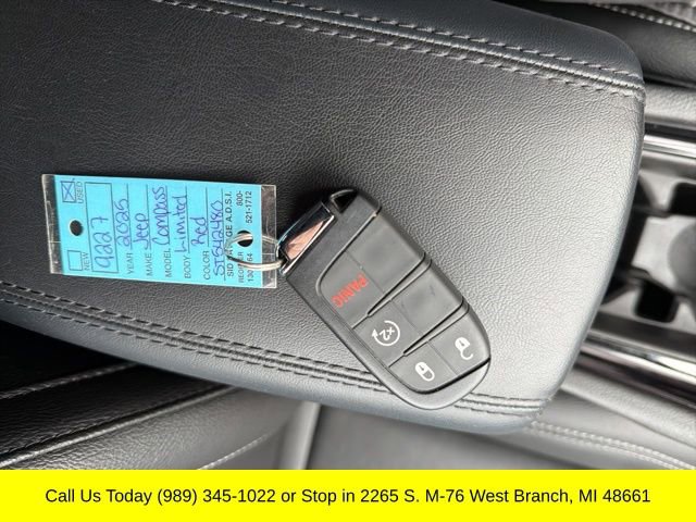 Used 2025 Jeep Compass Limited image 21