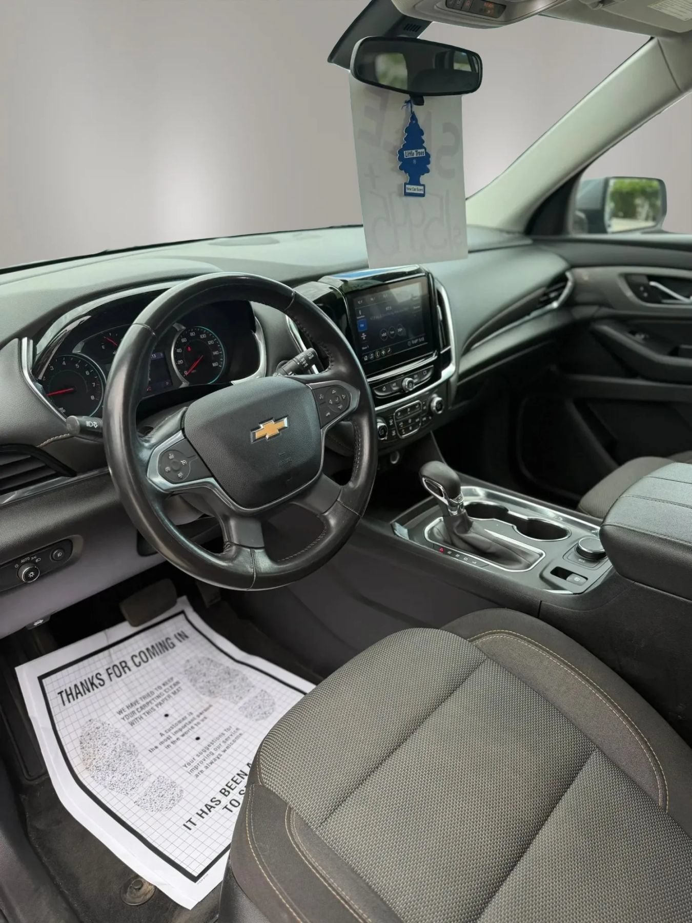 Used 2021 Chevrolet Traverse LT AWD/4WD image 10