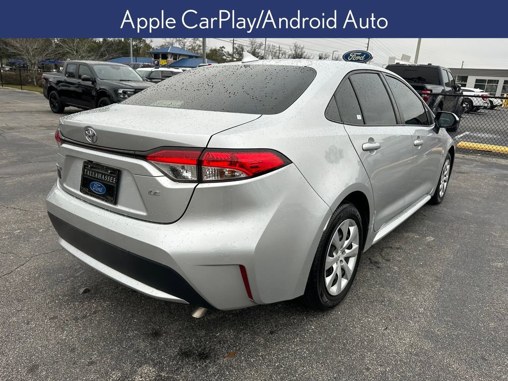 Used 2022 Toyota Corolla LE image 6