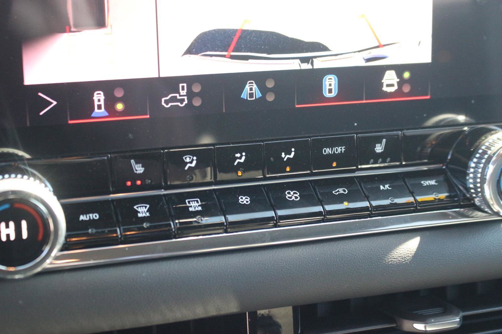 Used 2025 GMC Canyon Elevation w/ Convenience Package image 24