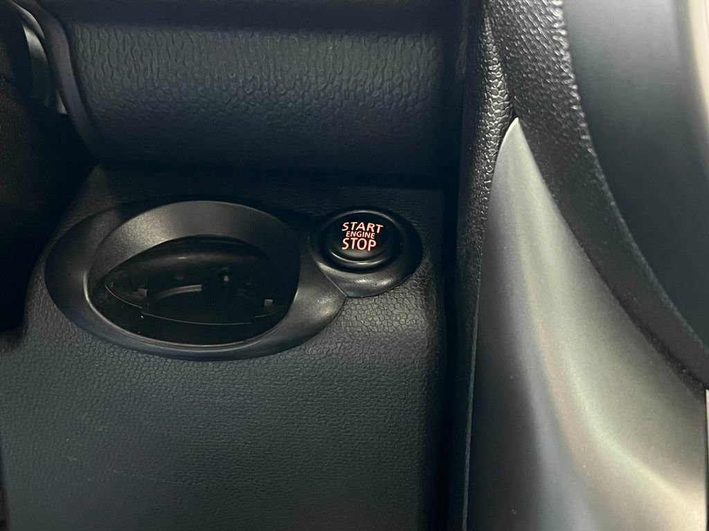 Used 2016 MINI Cooper Countryman S image 19