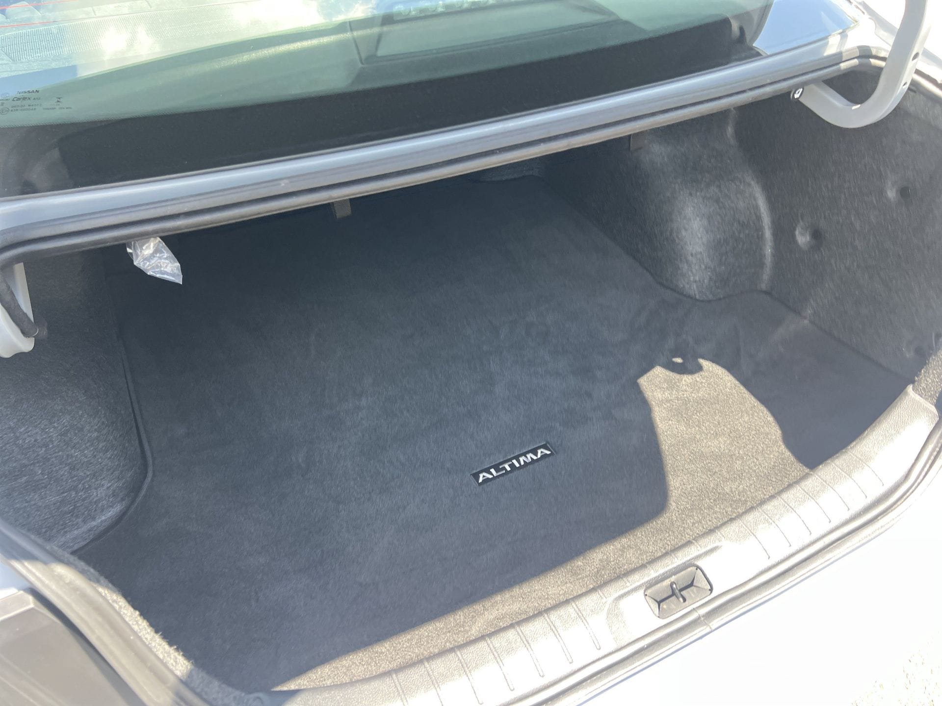 Used 2024 Nissan Altima 2.5 SR FWD image 20