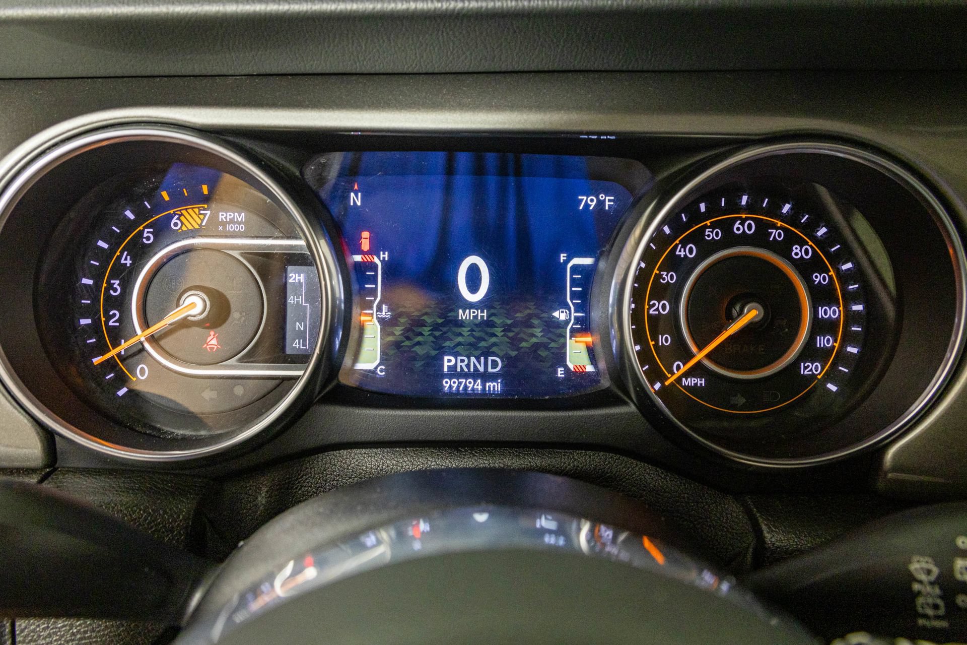 Used 2019 Jeep Wrangler Unlimited Sahara AWD/4WD image 32