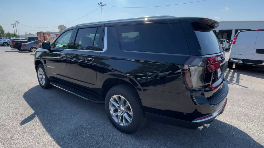 New 2026 Chevrolet Suburban Premier w/ Sun And Tow Package AWD/4WD image 8