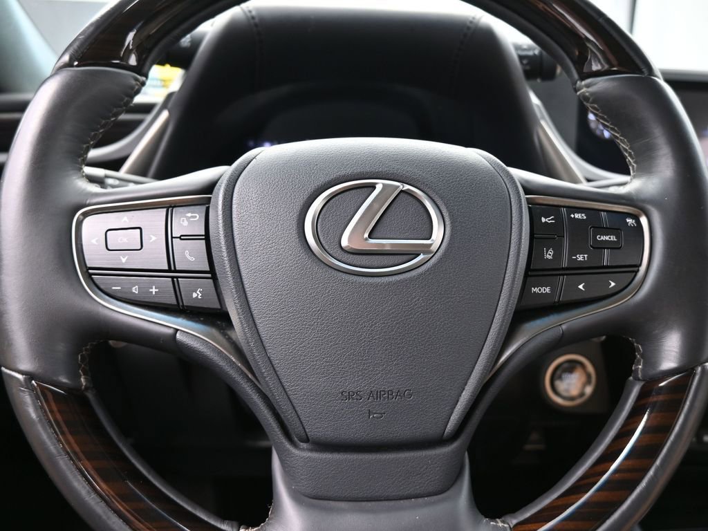 Used 2019 Lexus ES 350 w/ Premium Package image 33