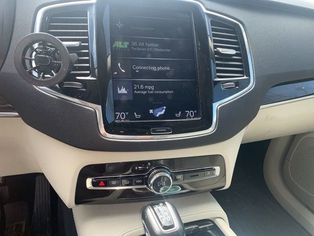 Used 2018 Volvo XC90 T6 Momentum w/ Convenience Package image 11