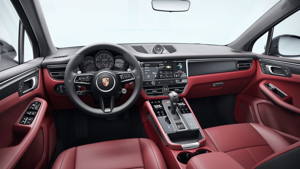 Certified 2023 Porsche Macan GTS AWD/4WD image 10