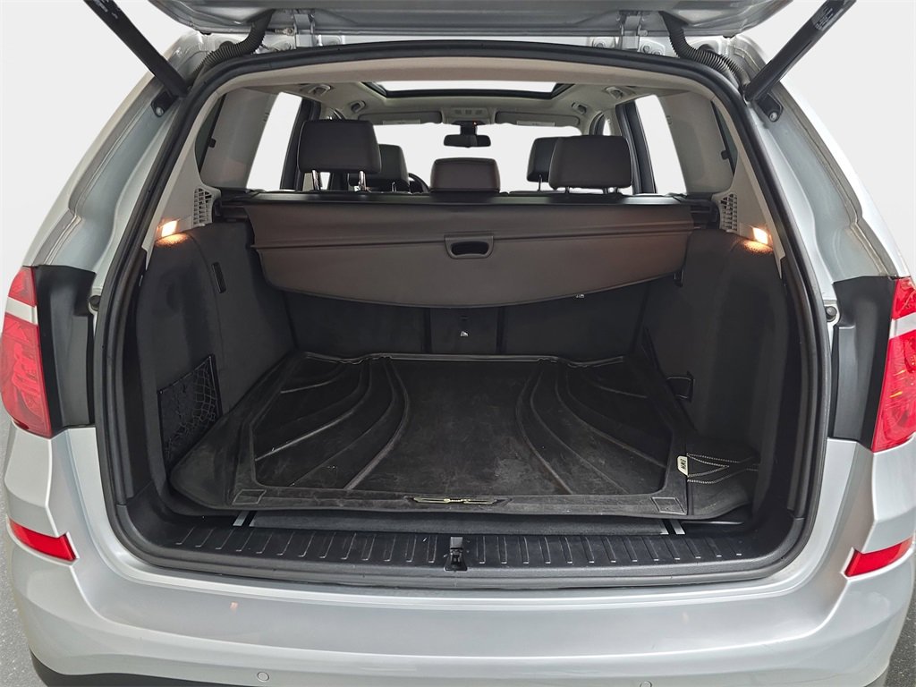 Used 2016 BMW X3 xDrive28d image 15