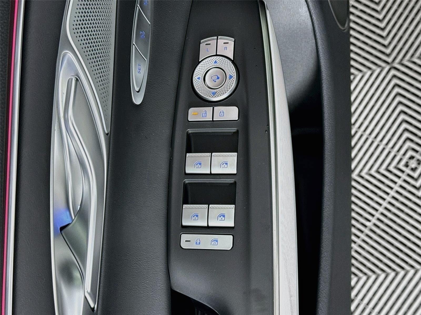 New 2027 Genesis GV70 2.5T Advanced AWD/4WD image 20