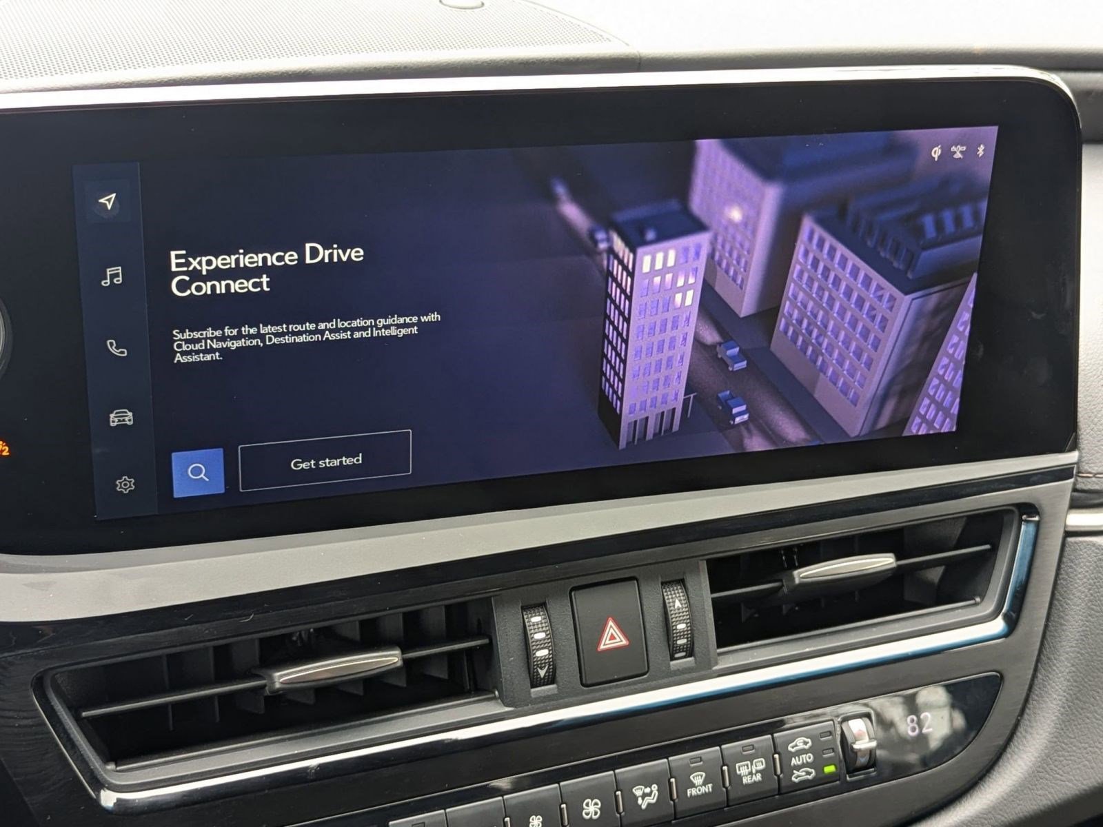 Certified 2025 Lexus ES 300h w/ Luxury Package image 30