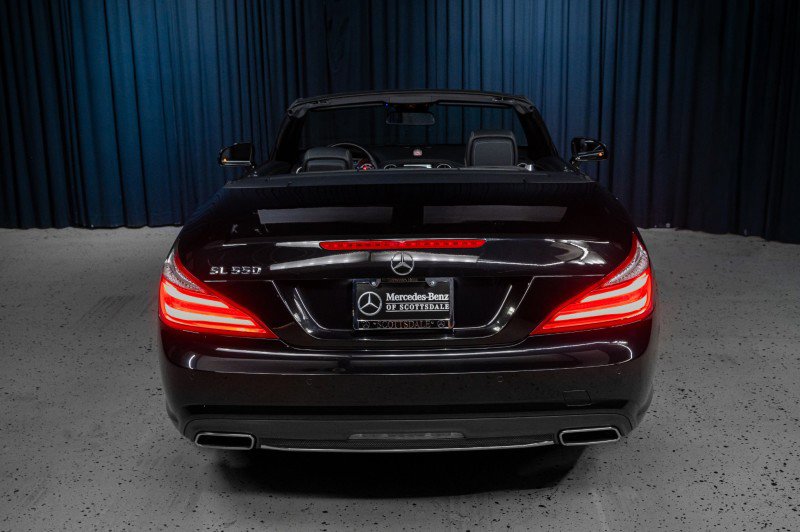 Used 2016 Mercedes-Benz SL 550 image 11
