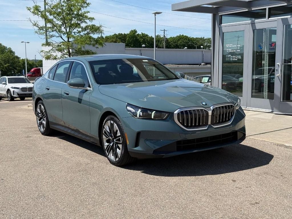Used 2025 BMW 540i xDrive