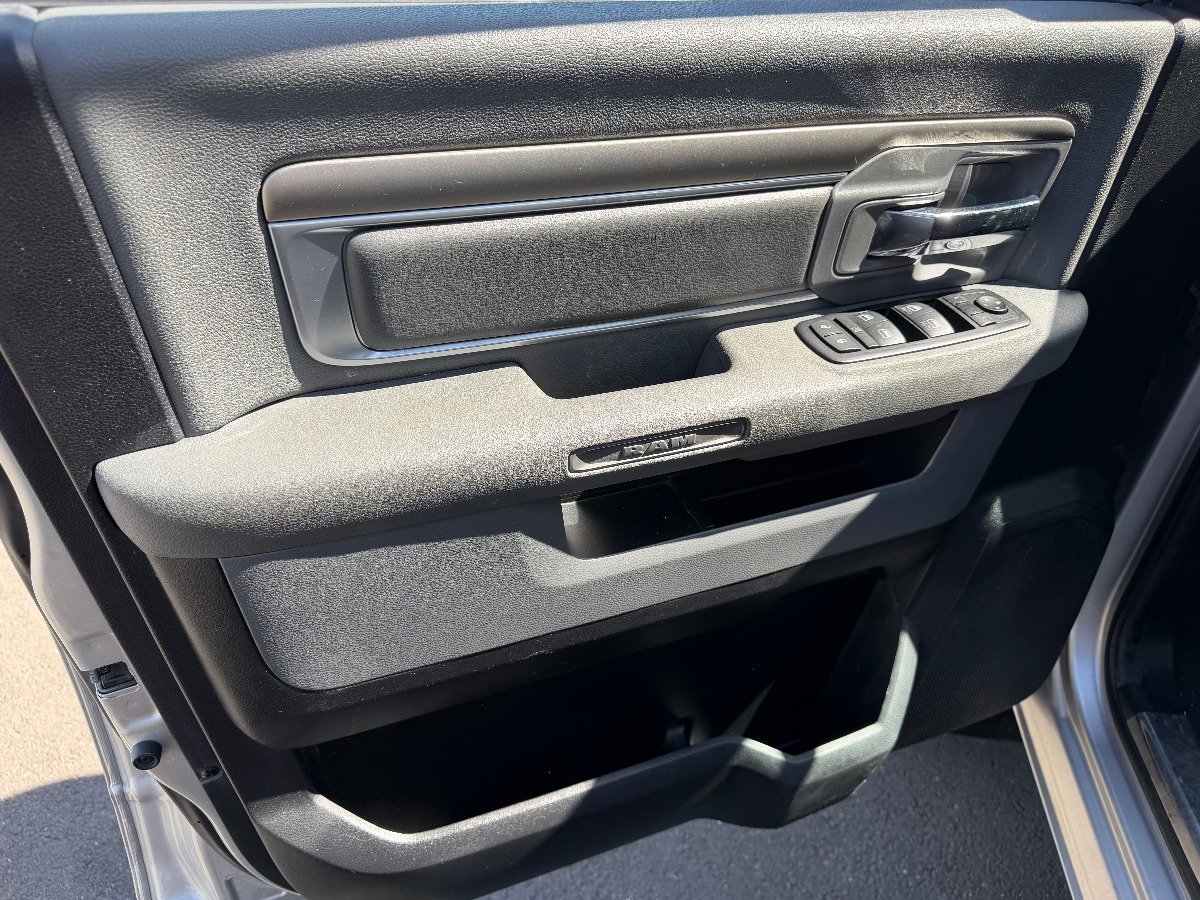 Used 2013 RAM 3500 Big Horn image 13