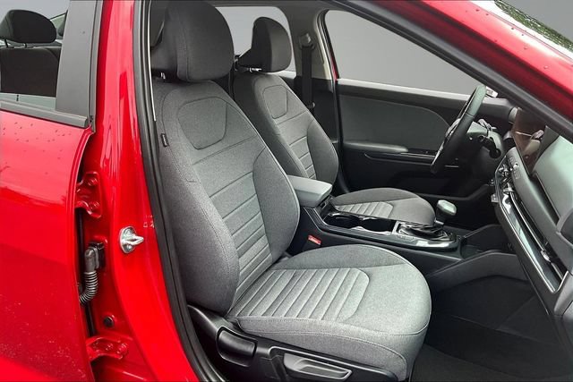 Certified 2025 Kia K4 EX FWD image 26