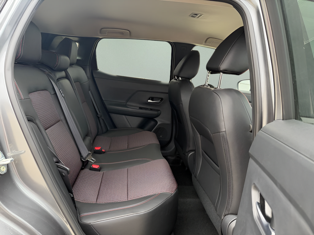 New 2026 Nissan Kicks SR w/ Cold Weather Package FWD image 13