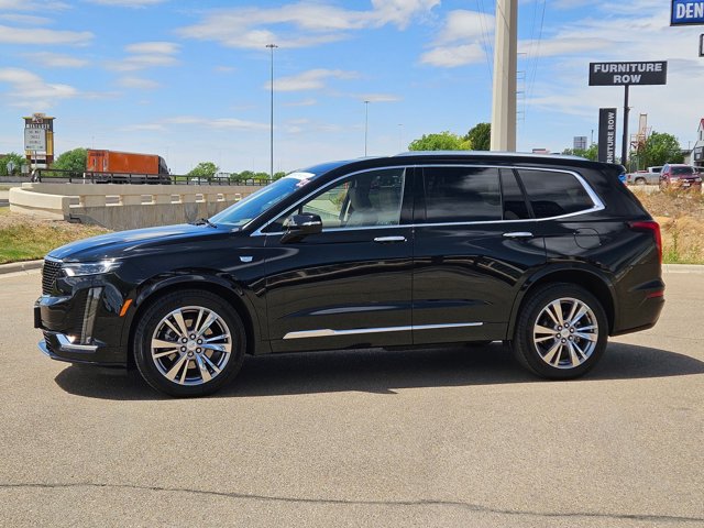 Used 2023 Cadillac XT6 Premium Luxury w/ Platinum Package image 9