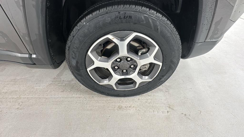 Used 2022 Jeep Compass Trailhawk w/ Trailhawk Elite Group image 9