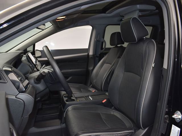 Used 2023 Honda Odyssey Elite image 9