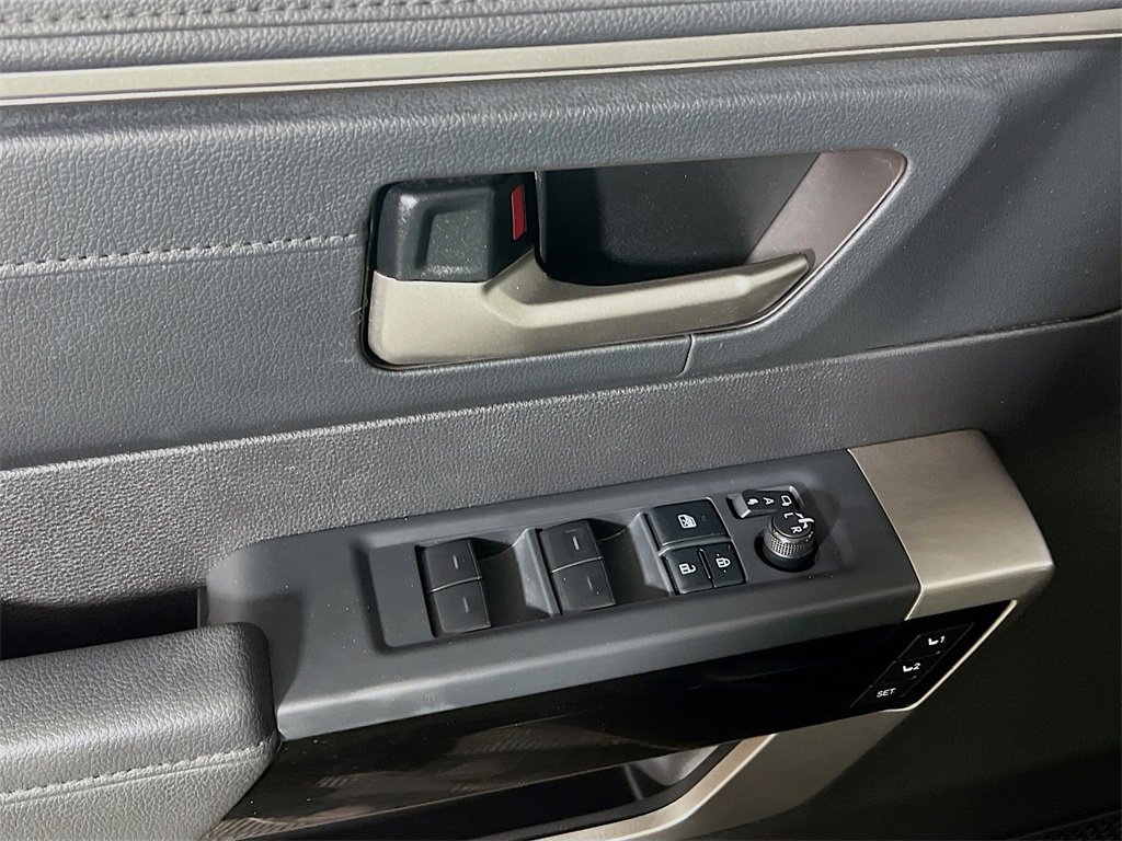 Used 2022 Toyota Tundra Limited image 17