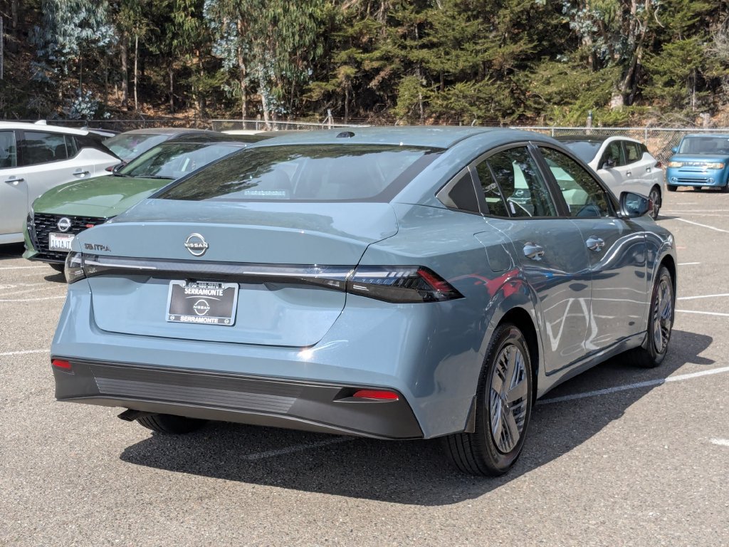 New 2027 Nissan Sentra SV FWD image 5