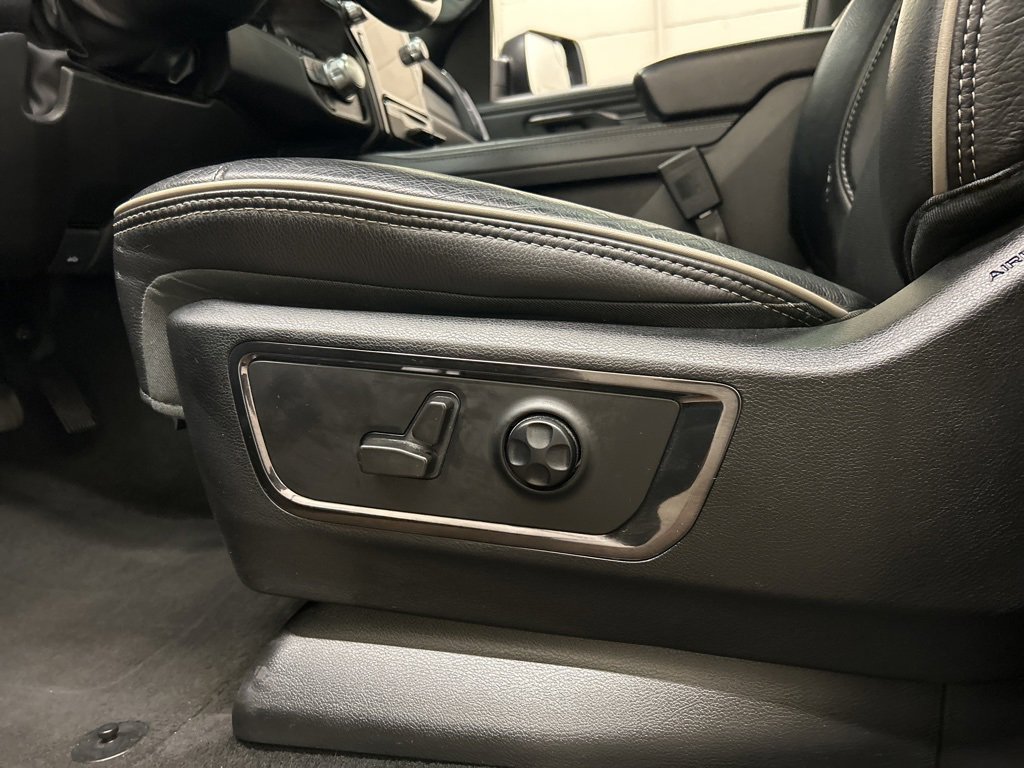 Used 2023 RAM 1500 Limited w/ Body Color Bumper Group image 28