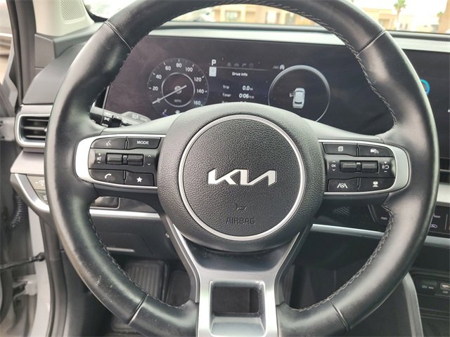 Used 2025 Kia Sportage SX image 26