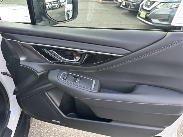 Used 2023 Subaru Outback Limited image 35