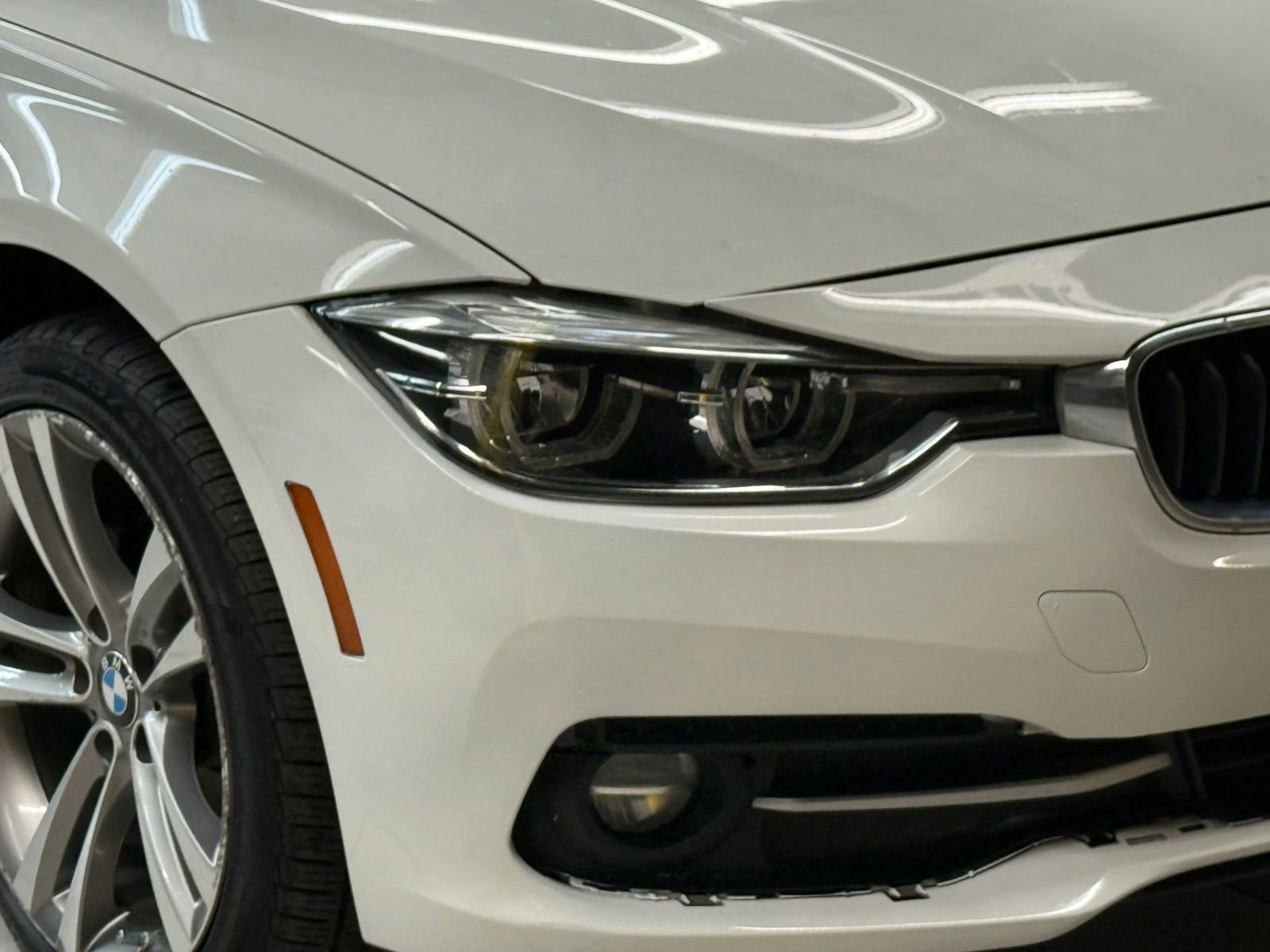 Used 2018 BMW 328d xDrive Sedan image 6