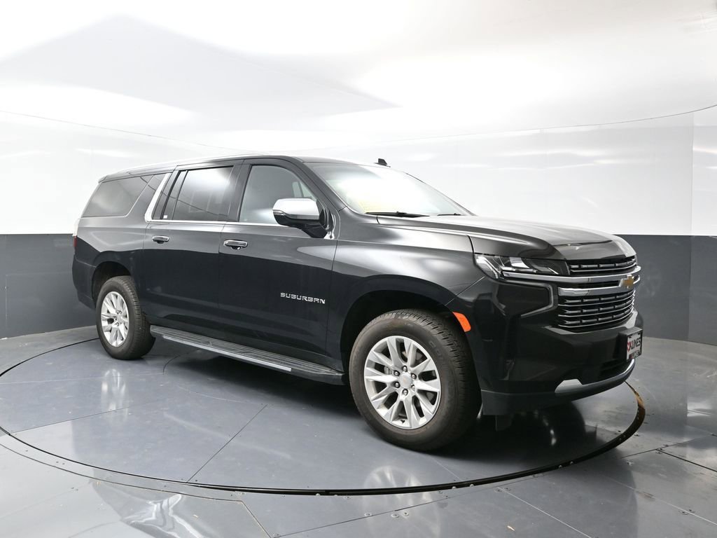 Used 2024 Chevrolet Suburban Premier image 6