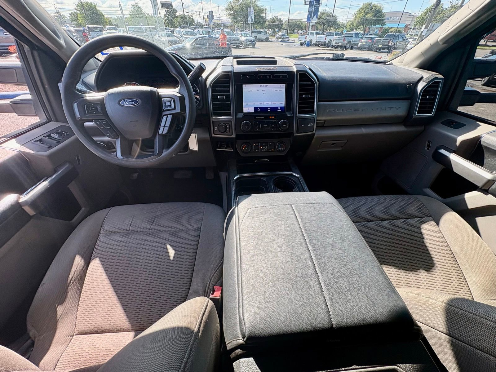 Used 2020 Ford F250 XLT w/ Tremor Off-Road Package AWD/4WD image 13