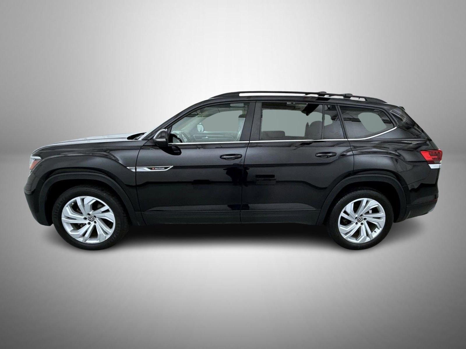 Used 2021 Volkswagen Atlas SE image 8