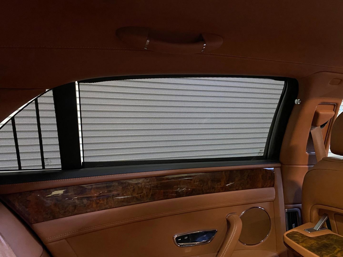 Used 2015 Bentley Flying Spur V8 image 37