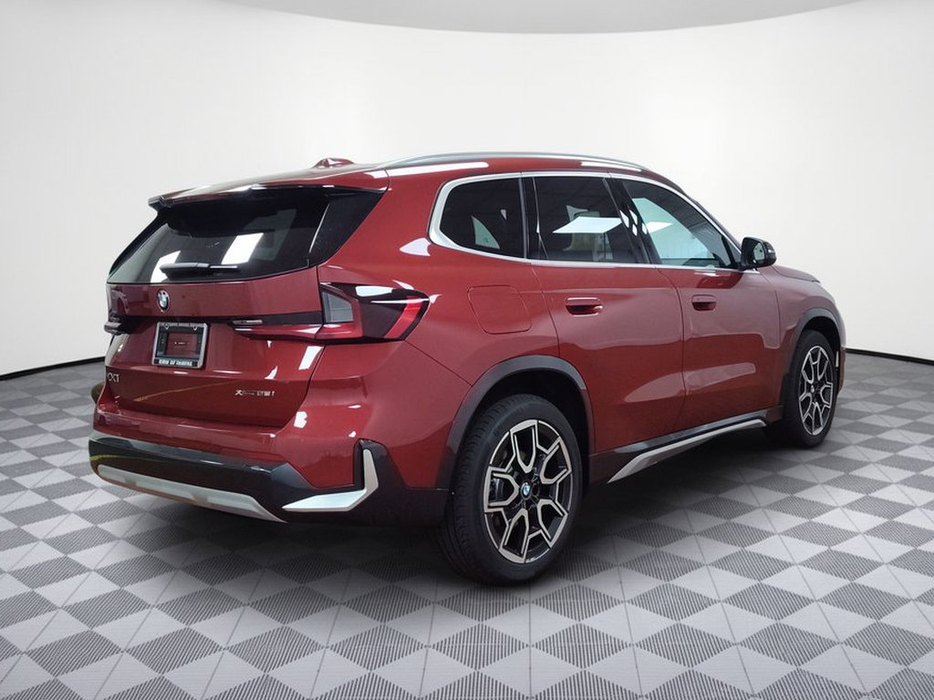 Certified 2026 BMW X1 xDrive28i AWD/4WD image 9